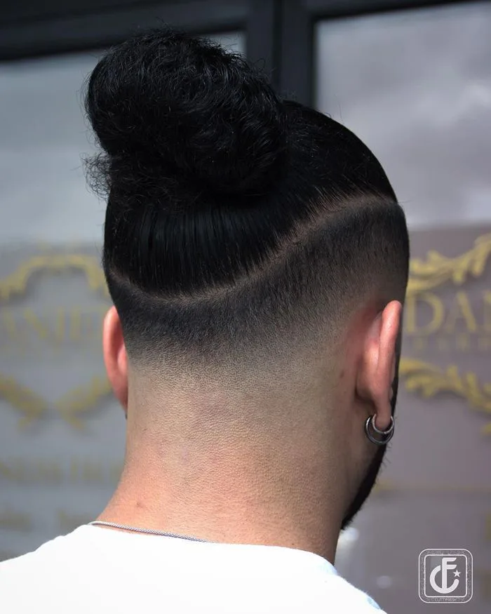 Khám phá 20 ý tưởng man bun và tóc nam | kiểu tóc nam, cắt tóc, kiểu tóc  của nam và các ý tưởng khác