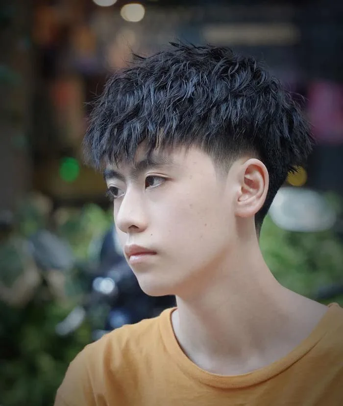 Xu hướng 15+ Kiểu uốn tóc nam | Bảng giá & Địa chỉ uốn tóc đẹp Xu hướng 15+ Kiểu uốn tóc nam | Bảng giá & Địa chỉ uốn tóc đẹp