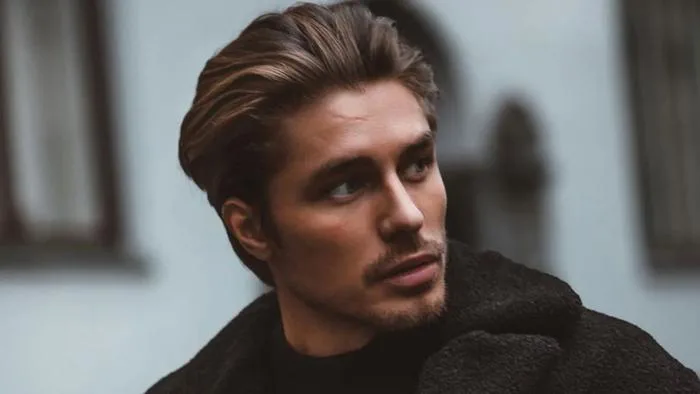 Slicked Back: Kiểu tóc nam vuốt ngược đầy cá tính, hiện đại | ELLE Man