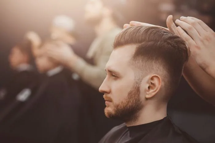 CÁCH VUỐT TÓC NAM CHUẨN SALON CÙNG TONY BARBER HOUSE