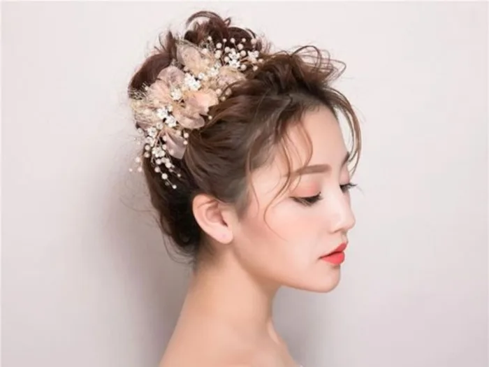 10+ kiểu tóc cho cô dâu tóc ngắn lộng lẫy trong ngày trọng đại