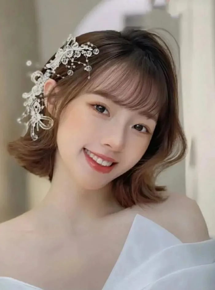 10+ Kiểu tóc cho cô dâu tóc ngắn đẹp - Sanazu Beauty