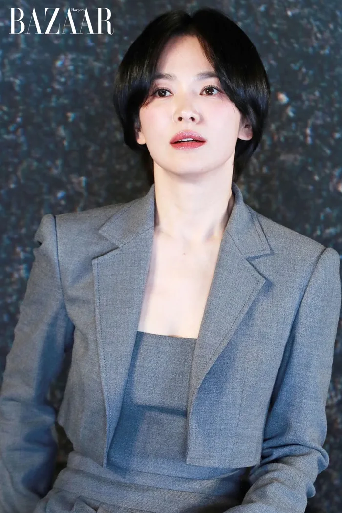 Điểm qua những lần để tóc ngắn siêu xinh của Song Hye Kyo