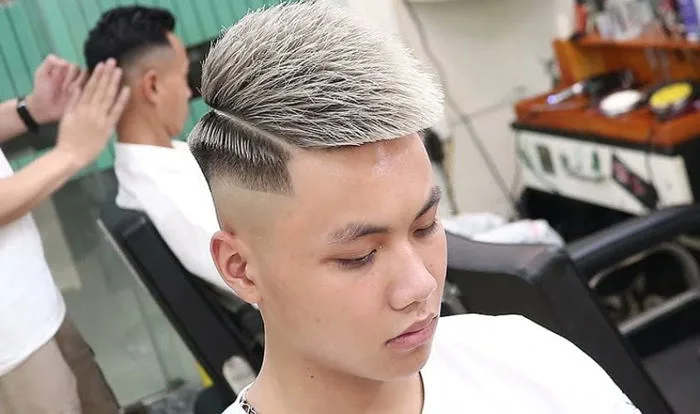 15+ Kiểu Tóc Mohican Nam Ngắn Đẹp Nhất 2025 - Xu Hướng Hot Trend 15+ Kiểu Tóc Mohican Nam Ngắn Đẹp Nhất 2025 - Xu Hướng Hot Trend