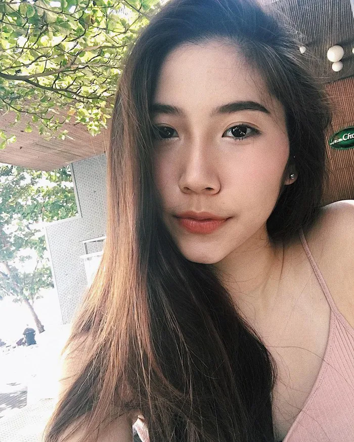 Mặt nào rẽ ngôi nấy: Cẩm nang chọn ngôi tóc hợp từng dáng mặt giúp bạn xinh và ăn ảnh hơn