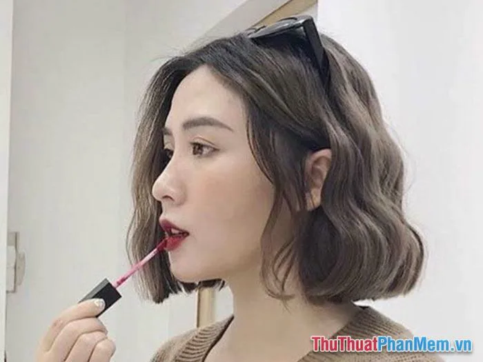 15 kiểu tóc ngắn xù mì đẹp nhất dành cho các cô nàng mặt tròn