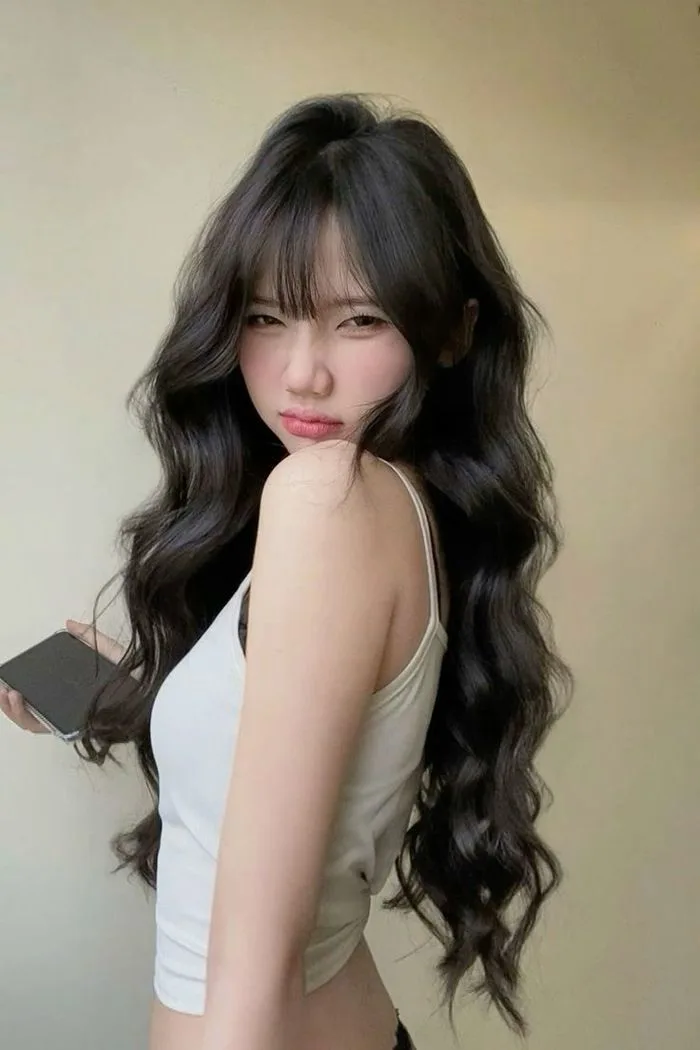 8 Kiểu Tóc Nữ Hot Nhất Hiện Nay Hợp Với Từng Phong Cách Thời Trang - PARADOX