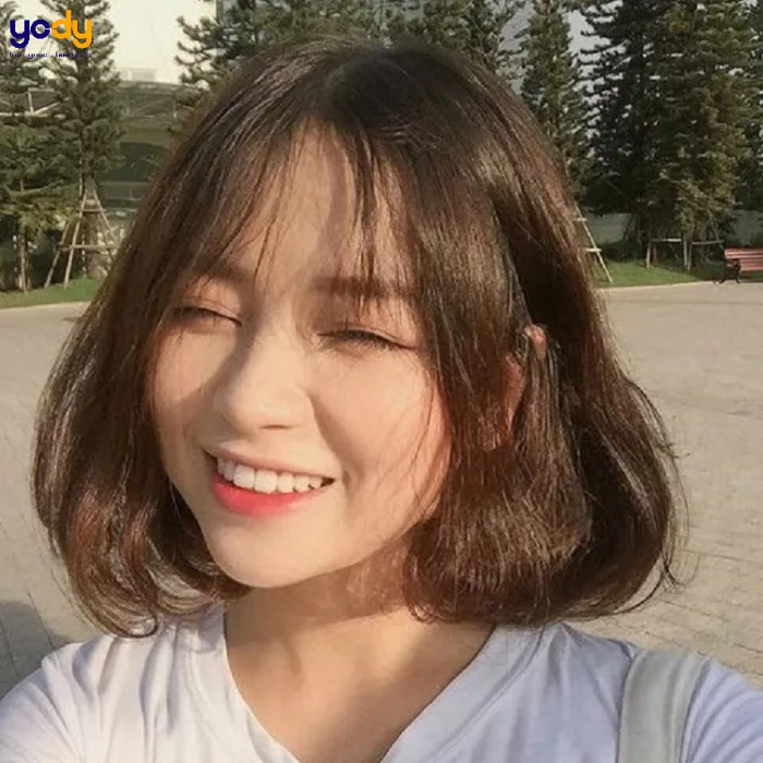 10+ kiểu tóc xoăn đuôi cho học sinh thả dáng DỄ THƯƠNG | Yody 10+ kiểu tóc xoăn đuôi cho học sinh thả dáng DỄ THƯƠNG | Yody
