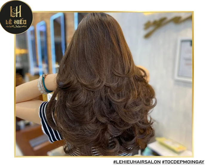 Top các kiểu uốn tóc đẹp thịnh hành nhất năm nay | Lê Hiếu Salon