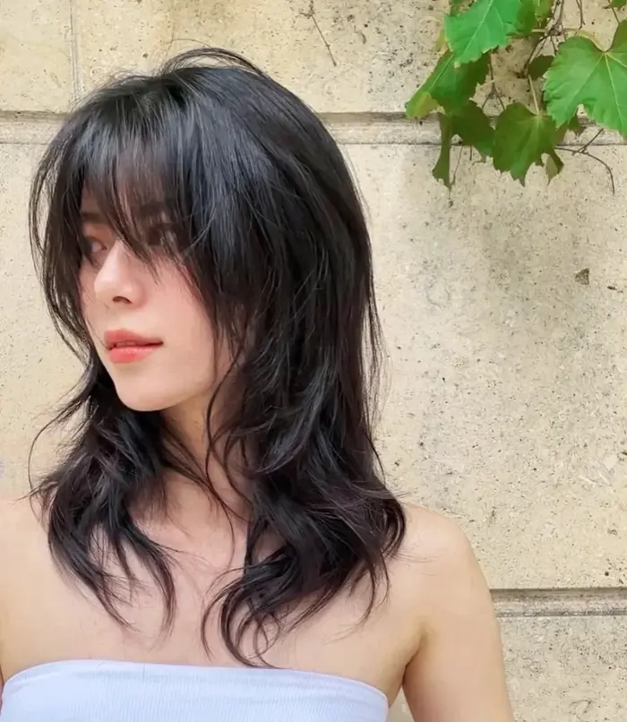 42+ Kiểu tóc uốn đuôi nhẹ giúp nàng thêm phần duyên dáng