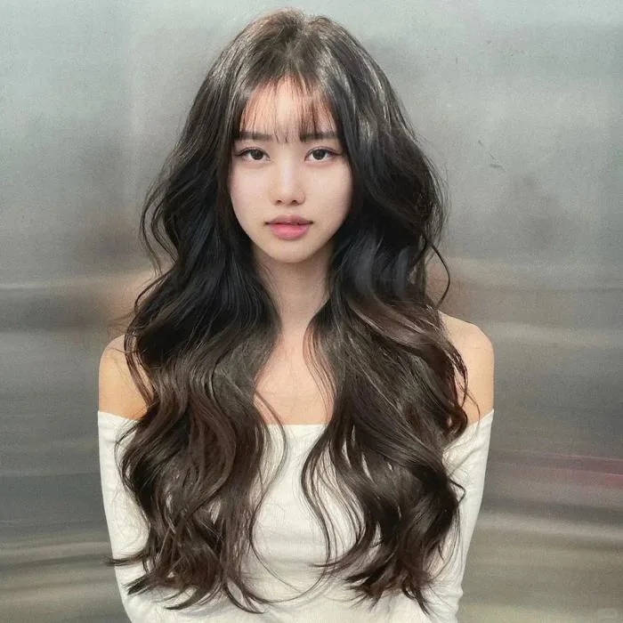 30 Kiểu Tóc Uốn Gợn Sóng Hot Nhất Giúp Nàng Tự Tin Mọi Lúc Mọi Nơi