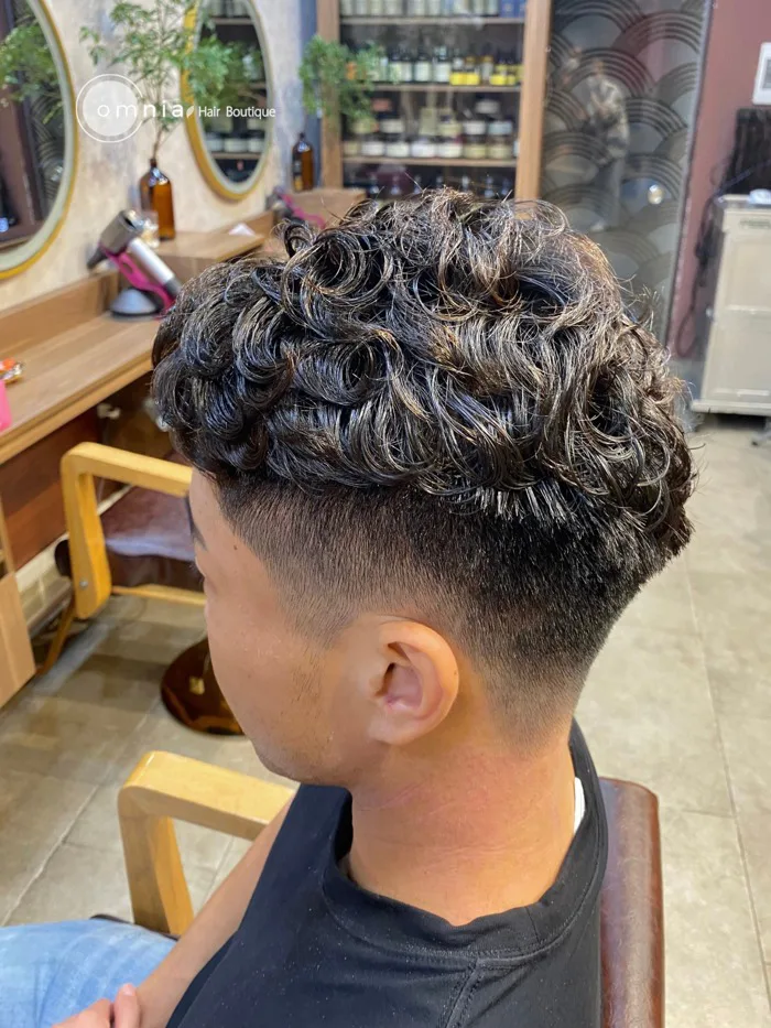 Hóa nam thần với 10+ kiểu tóc nam uốn Hàn Quốc hot nhất 2023 - Omnia Hair  Boutique - Salon tóc organic tại Hà Nội