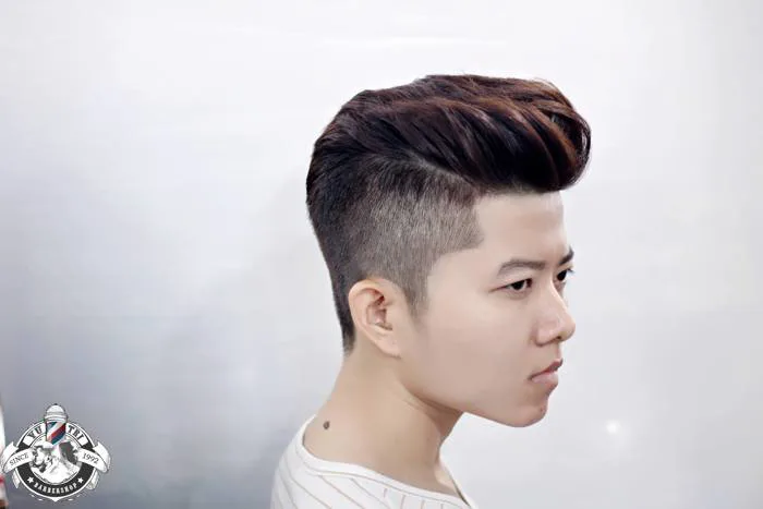Kiểu tóc nam undercut đẹp vuốt ngược phong trần cá tính