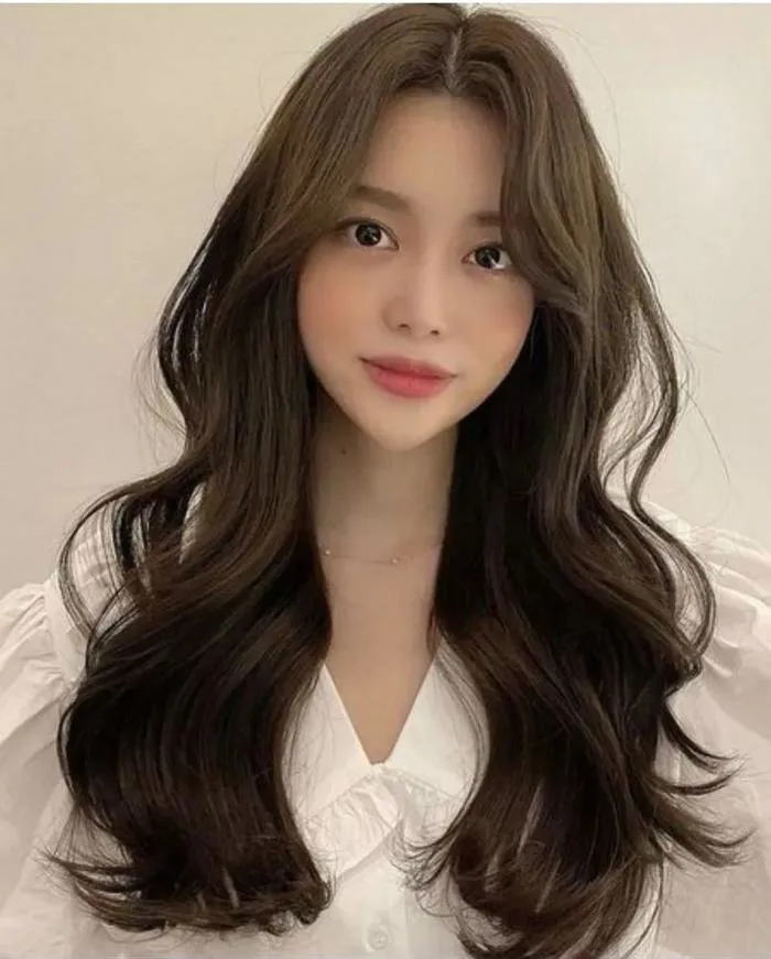 15+ kiểu tóc uốn sóng lơi Hàn Quốc đẹp và rất trẻ trung