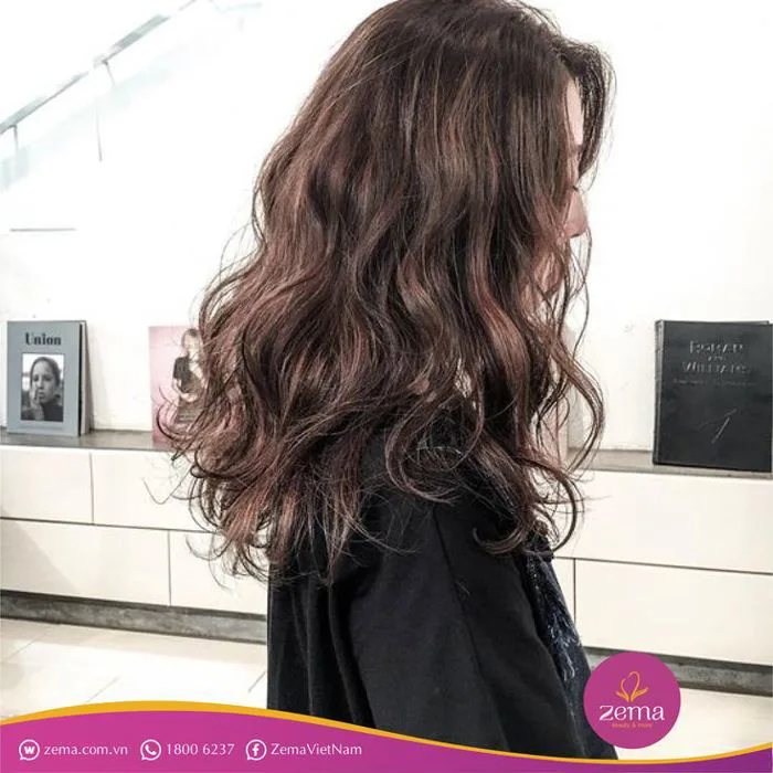 Tóc uốn sóng nước